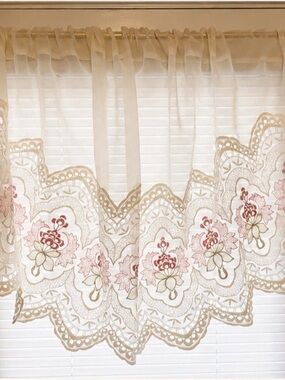 Vintage Embroidered Lace Curtain Valance Cottage Floral